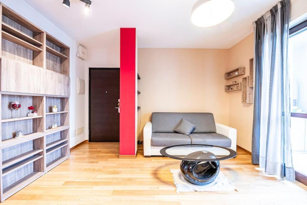 Leopolda Apartment Free Wi-Fi Флоренция Экстерьер фото